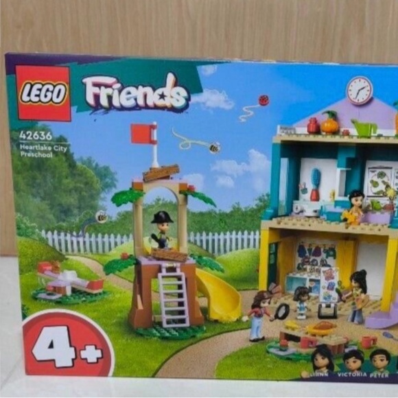 LEGO Friends Heartlake City Preschool 42636 Toy Building Kit 239 Pieces - Picture 4 of 7